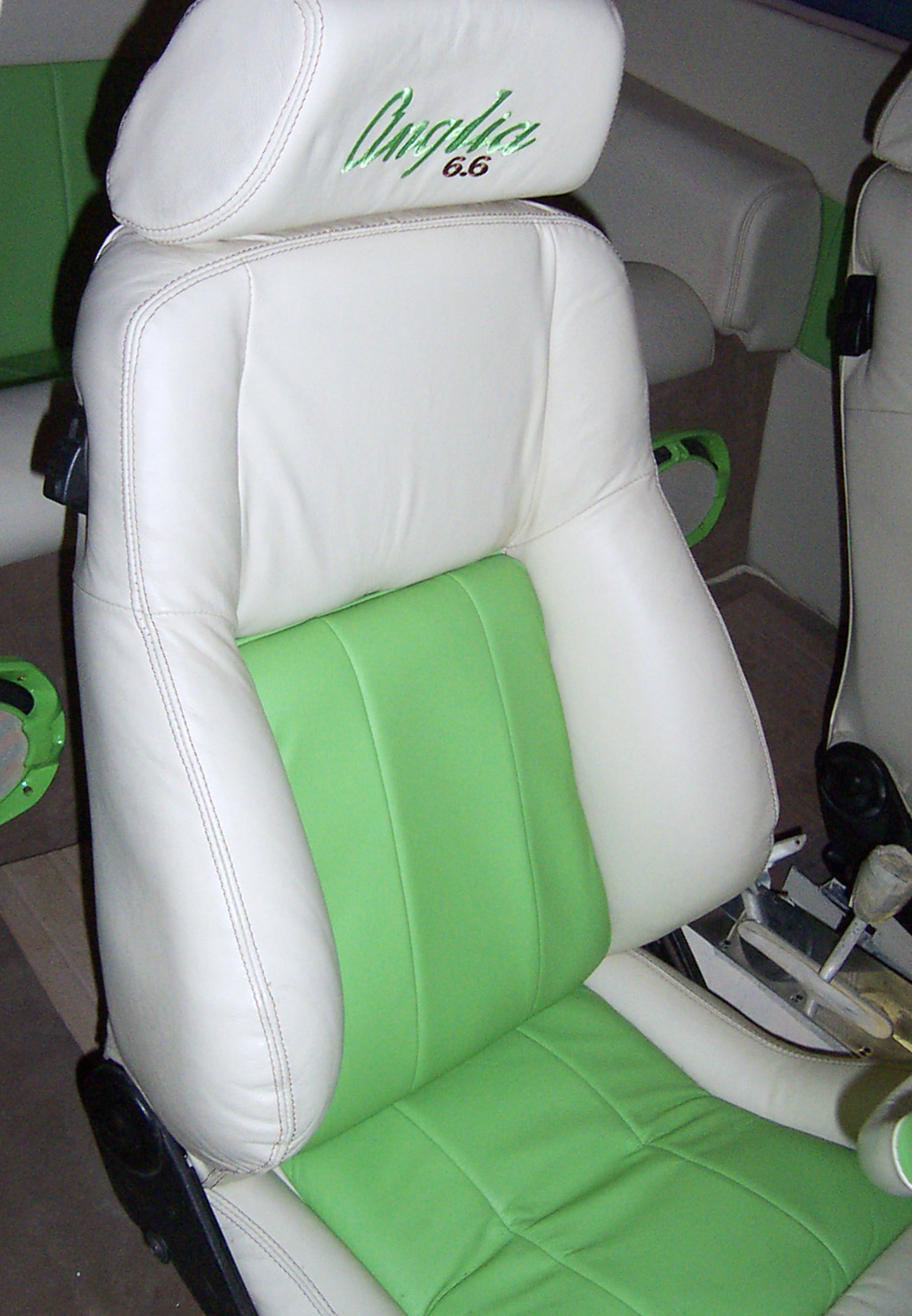 Custom+Anglia+seat+with+embroidery