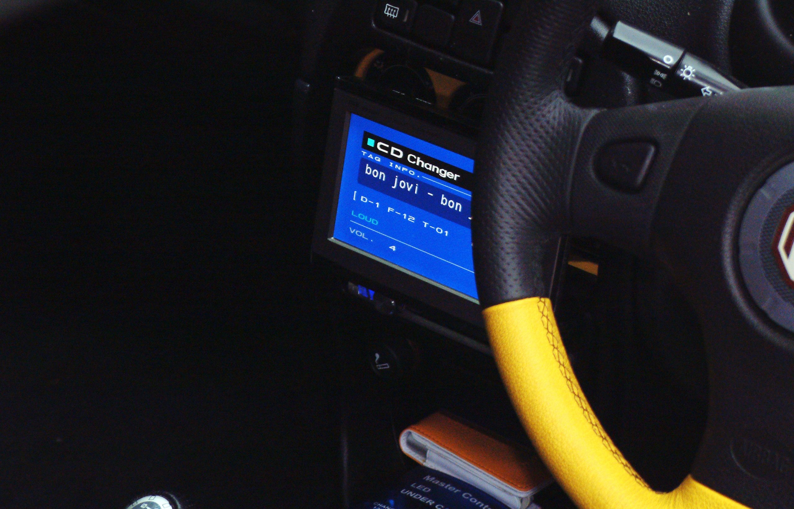 Dashboard+Fitted+Entertainment+System