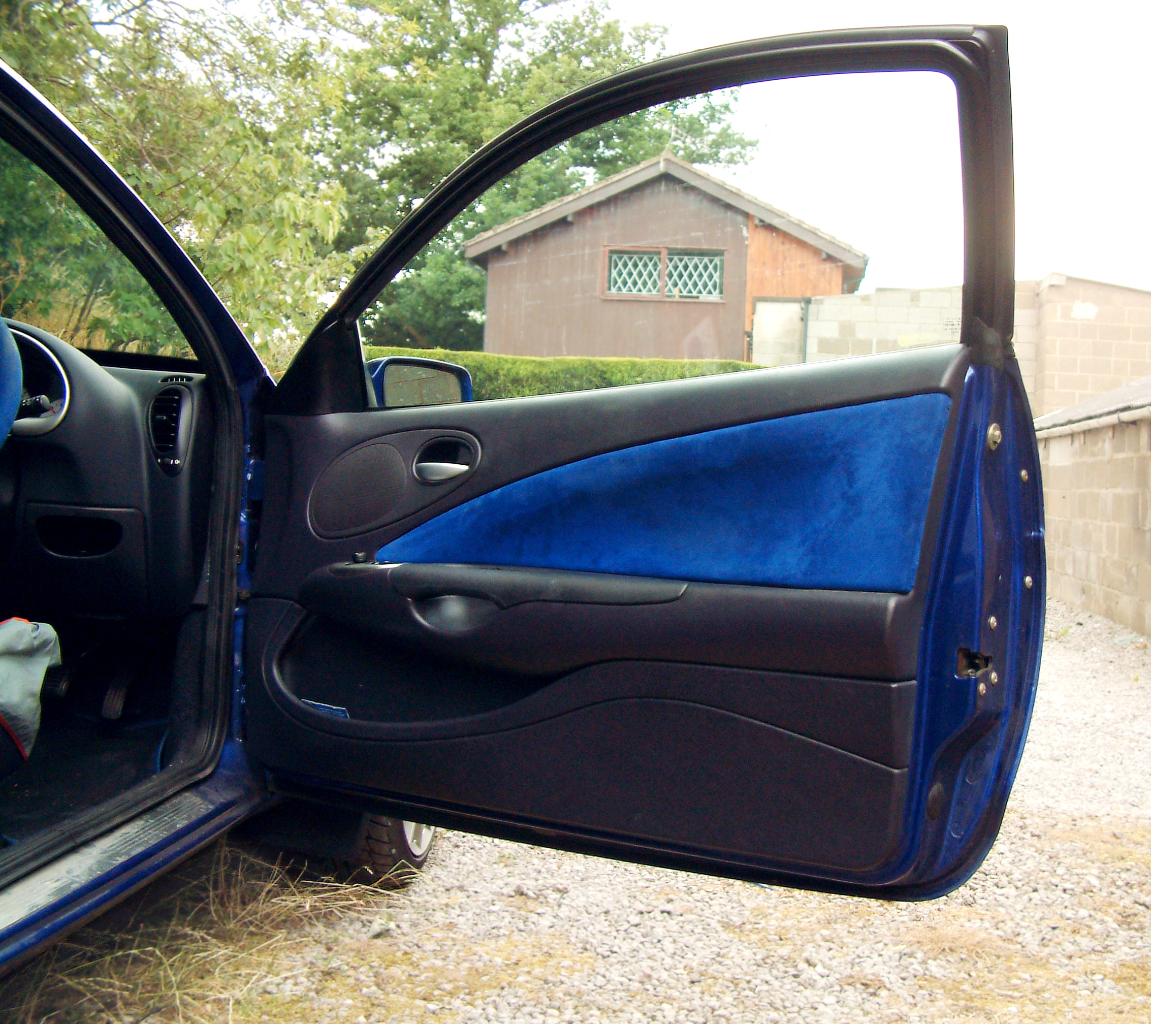 Vehicle+door-panel+repair