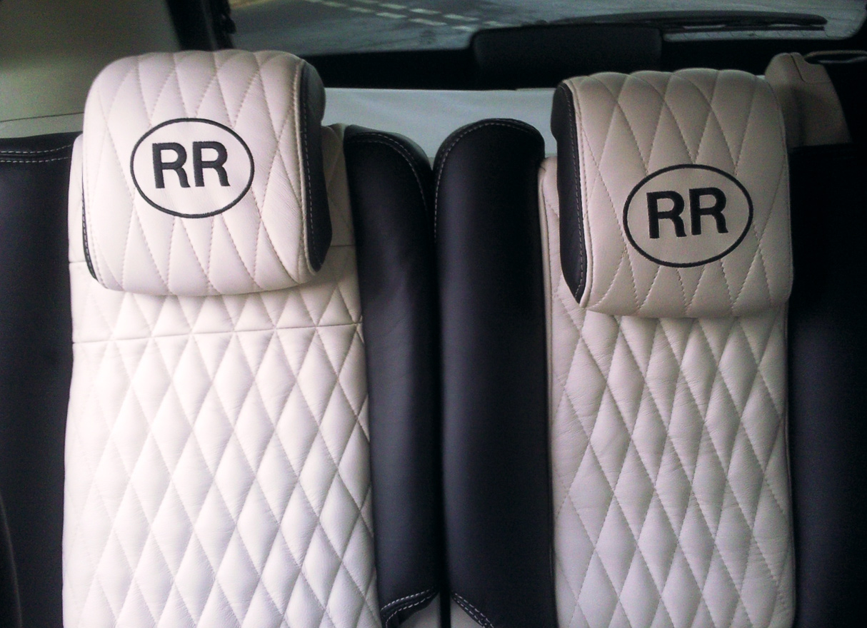 Black+and+White+diamond-stitched+car+seat+upholstery